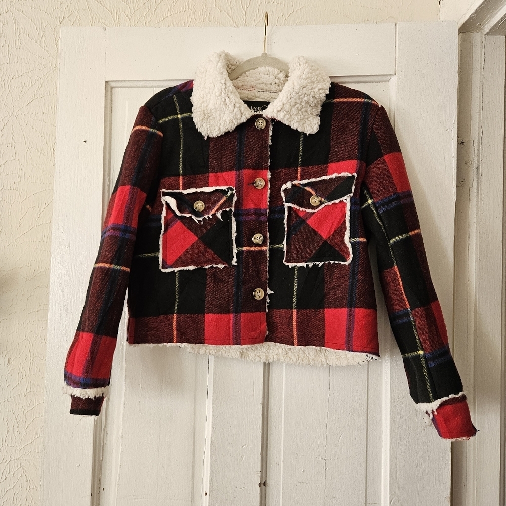 Spoon Jeans Junior's Cropped Flannel And Sherpa Trucker Jacket Size Small